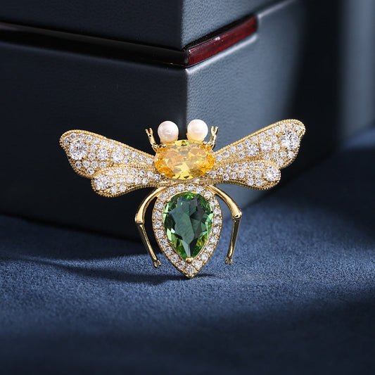 Grace1451 Green zircon Bee brooch , Multiple ways to wear - Grace1451 Enamel Jewellery